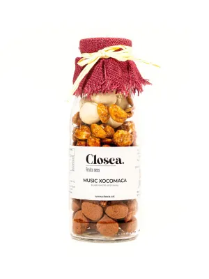 Músic Xocomaca La Closca Fruits Secs Les Garrigues